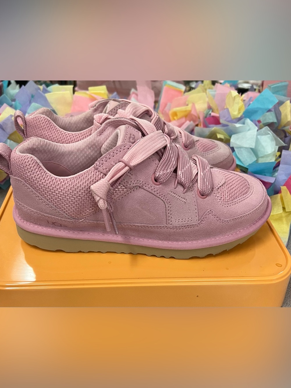 Ugg Women’s Sz 8 PINK Lowmel Sneakers - Picture 2 of 10